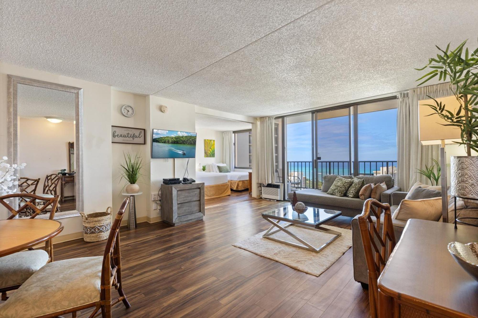 Beautifully Renovated 32Nd Floor Deluxe Ocean View Waikiki Condo Condo Honolulu Extérieur photo