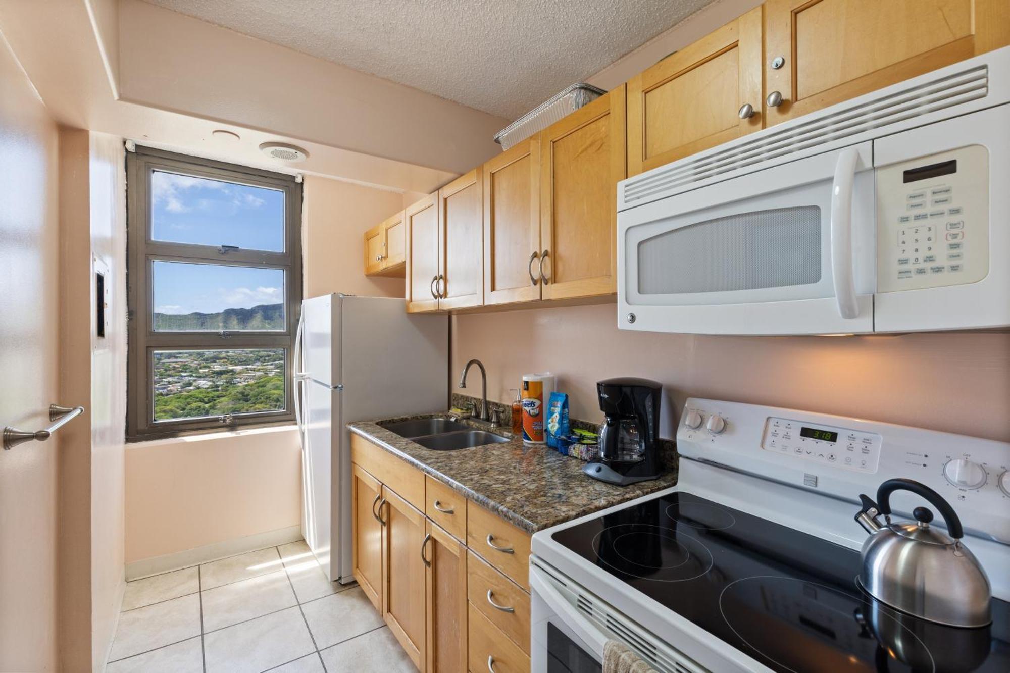 Beautifully Renovated 32Nd Floor Deluxe Ocean View Waikiki Condo Condo Honolulu Extérieur photo